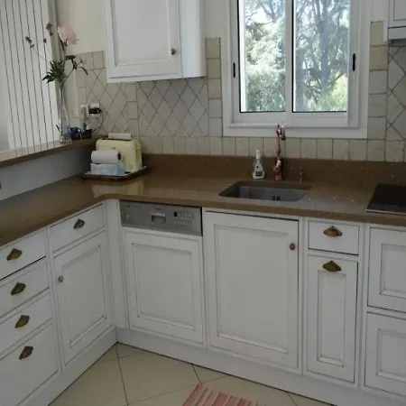 House Exceptionnel 카발레르쉬르메르
