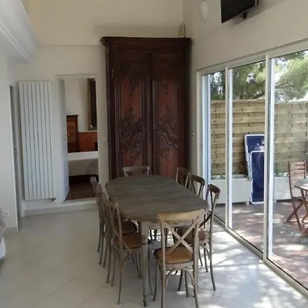 House Exceptionnel 펜션 카발레르쉬르메르
