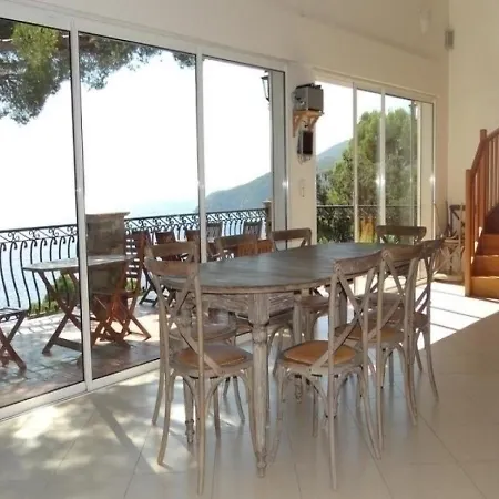 House Exceptionnel *